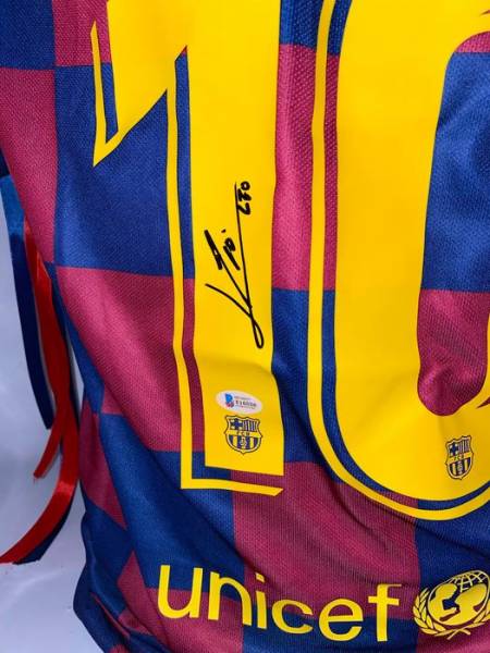 https://camisetamessi.com/