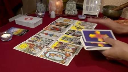 Lectura De Cartas Económico Tarot Y Horóscopos