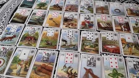 Tarot Del Oraculo Económico