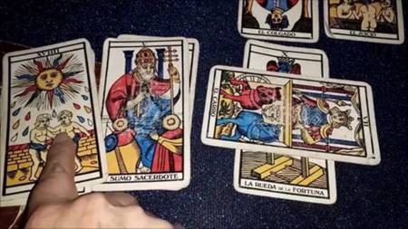 Tarot Económico De Las 3 Cartas