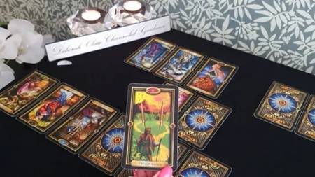 Tirada De Cartas Grátis