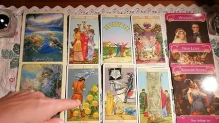 Tirada De Tarot Barato De Los Angeles De Rafaela Vilchez