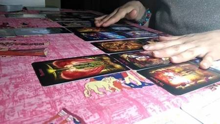 Cartas Tarot Económico Amor