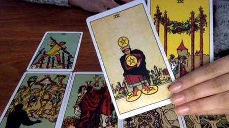 Lectura Económico Tarot