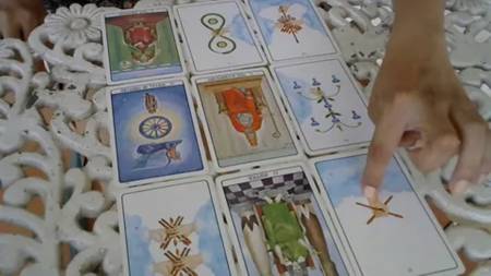 Tarot Económico Presente Futuro