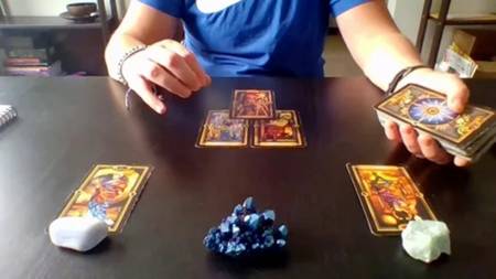 Tarot Predictivo Económico On Line