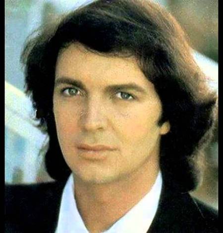 Cuando era joven, el cantante