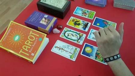 Lectura Del Tarot Del Amor Barato