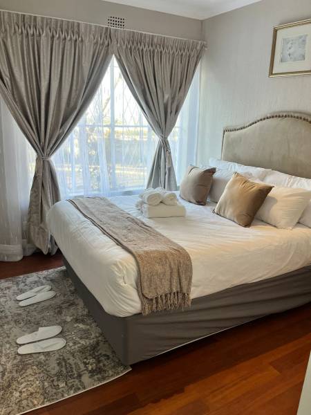 LekkeSlaap Official Best Guest house Lodge accommodation hotel near me Roodepoort South Africa +2783