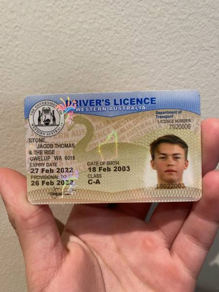 Are you trying to change your nationality? Fake ID, Fake Passport, Fake Driver´s License, Fake Docum